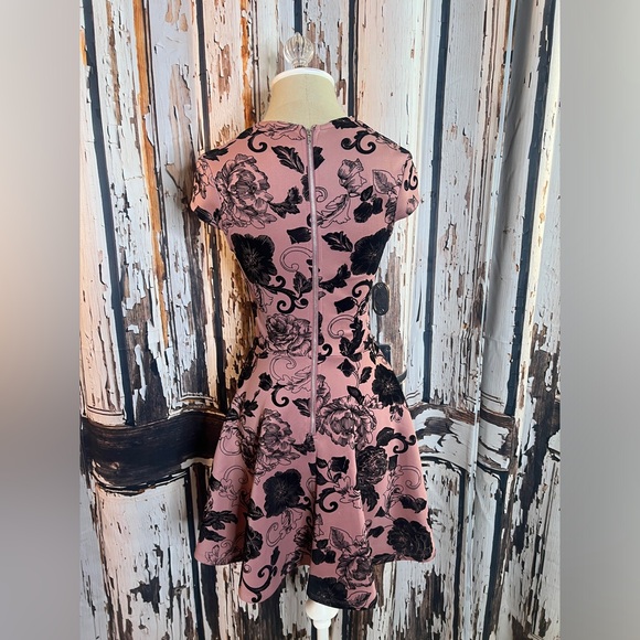 a'gaci Pink and Black Floral Mini Dress - Picture 4 of 5